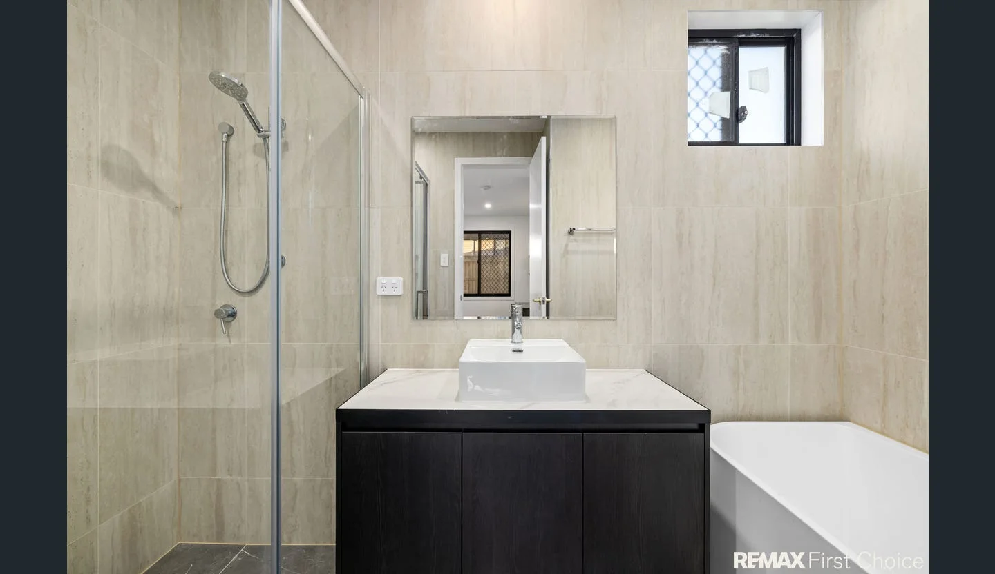 Bathroom finishes in the SkyConst gallery